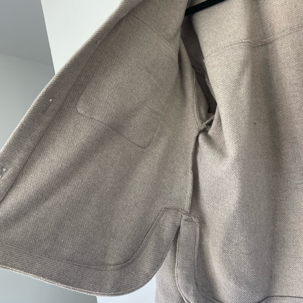Oversized jacket - Picture 2 of 3